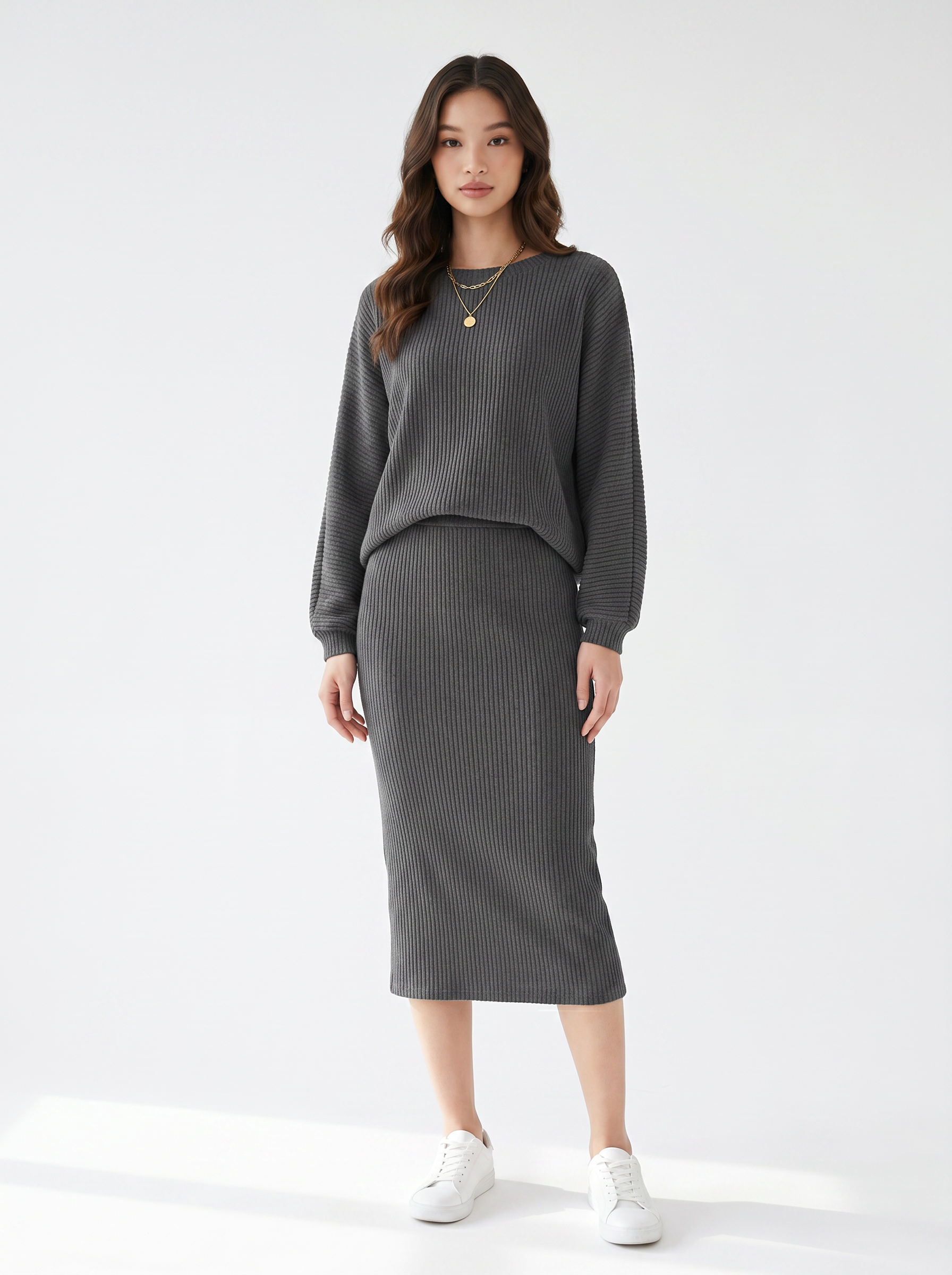 Completo Maglia Minimal Top e Gonna